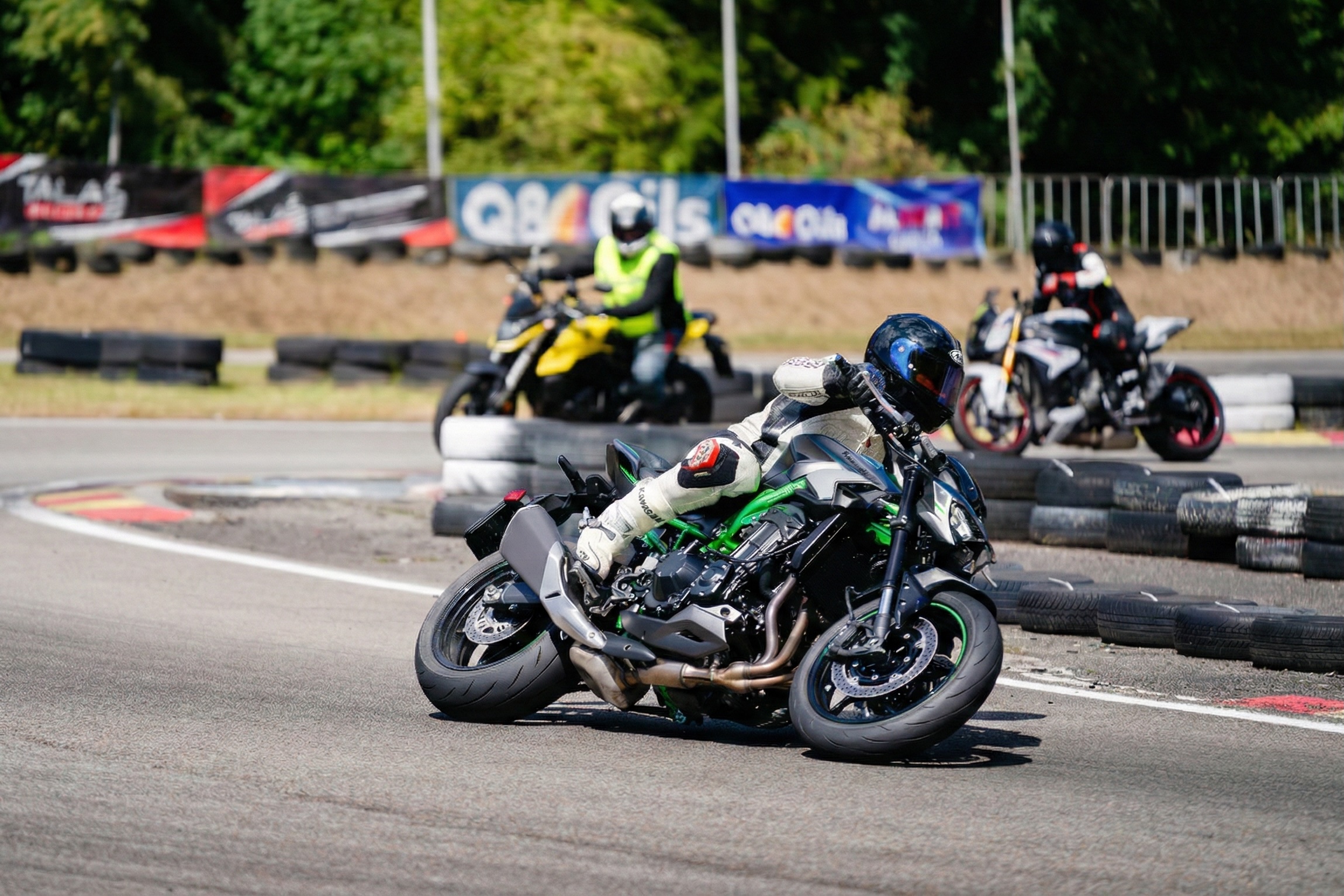 Volné jízdy na okruhu